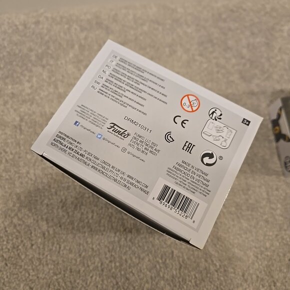 Funko Pop! Vinyl: Pokémon - Pikachu #779 - Picture 6 of 6